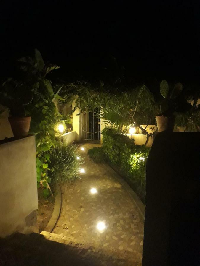 Vila Domus Austri Messina Exteriér fotografie
